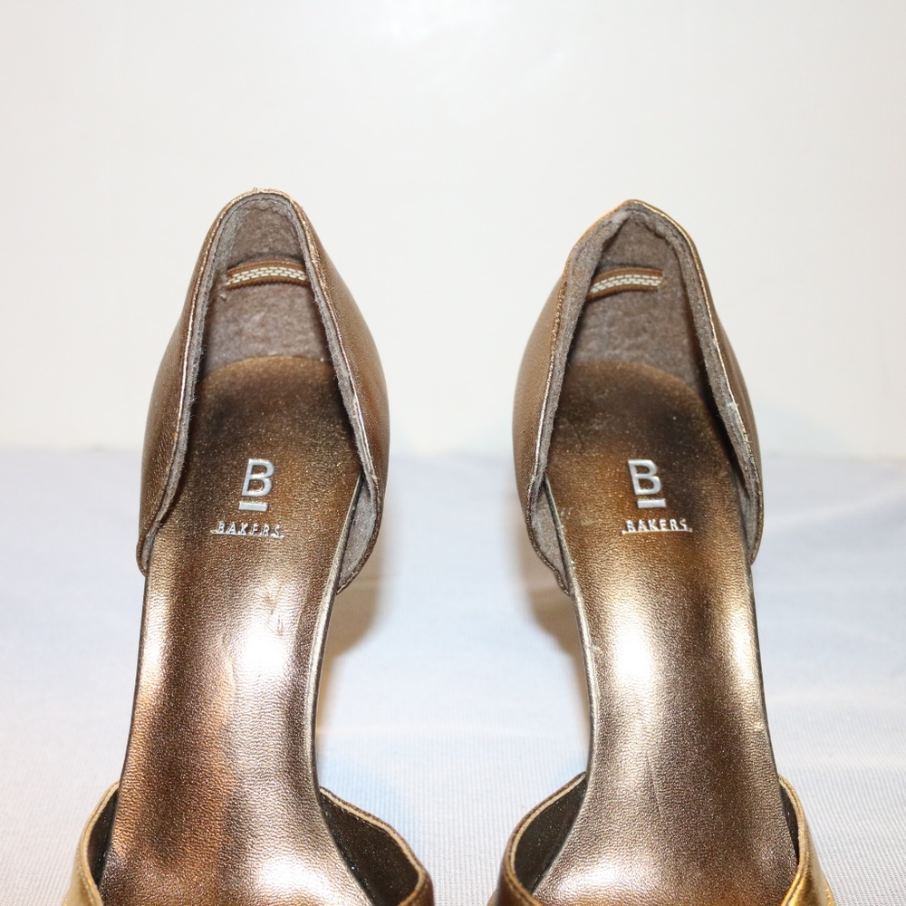 Bakers Penelope Gold Brown Metallic Pointed Heels - Picture 6 of 8